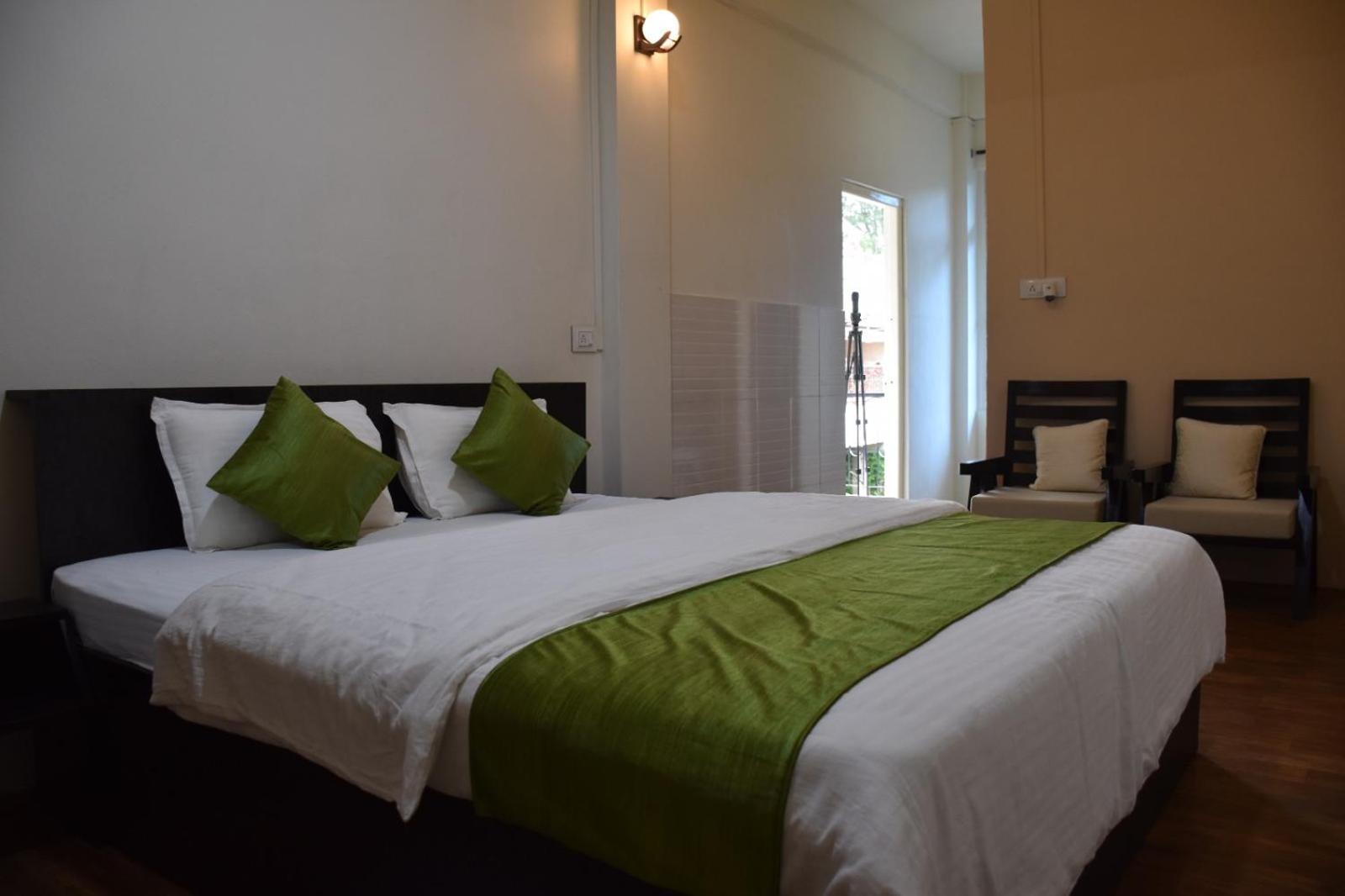 שילונג Rolyda Guest House מראה חיצוני תמונה